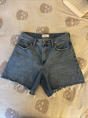 Loose shorts high rise